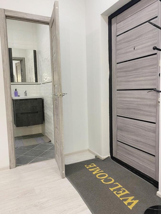 Шикарная 1К Студио Новый Дом Троещина Kyiv Exterior foto