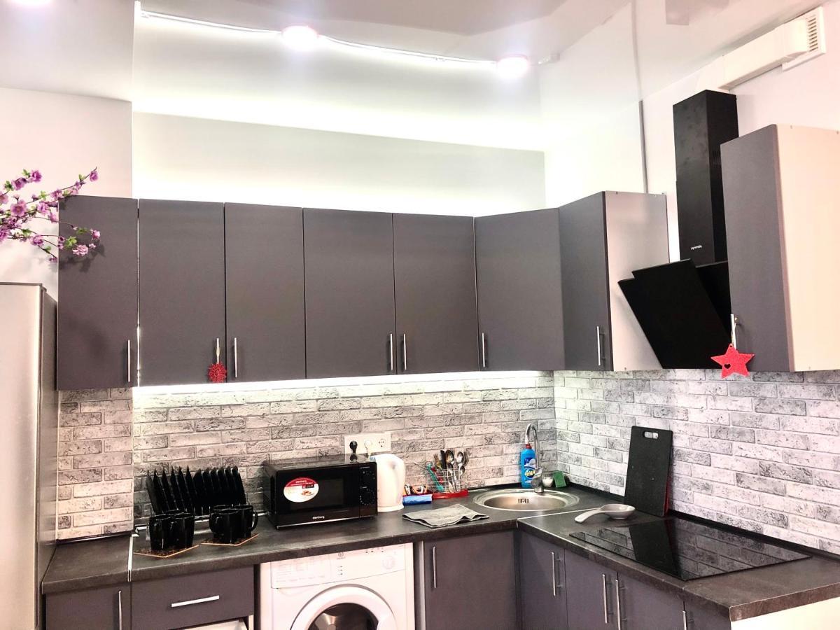 Шикарная 1К Студио Новый Дом Троещина Kyiv Exterior foto